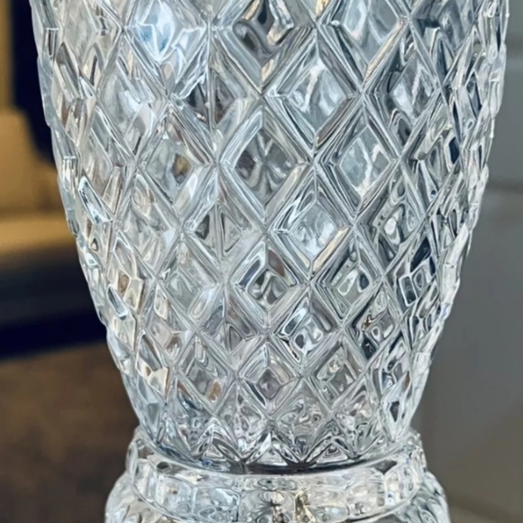 Vintage Imperial Hand Cut Crystal Vase 7.2”H Made In Slovakia Discontinued - Picture 7 of 9